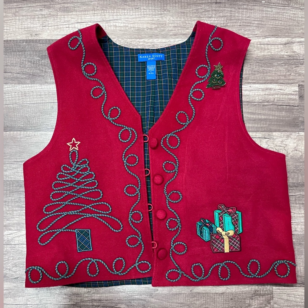 Karen Scott Christmas Vest size large